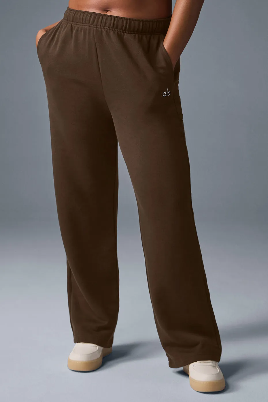 Accolade Straight Leg Sweatpant - Espresso