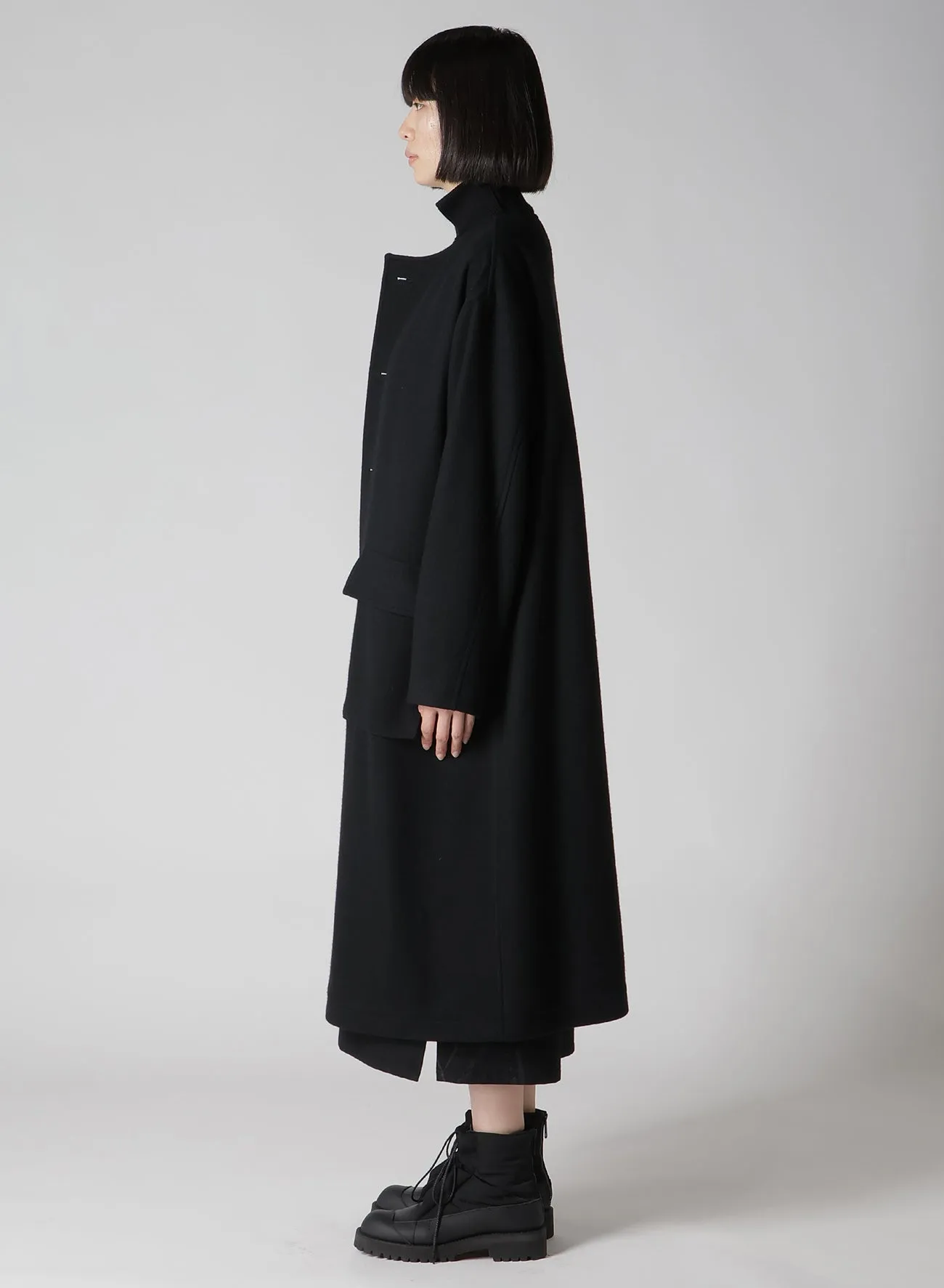 WOOL SINGLE MOSSER COLLARLESS COAT